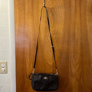 Coach shoulder bag with matching wallet